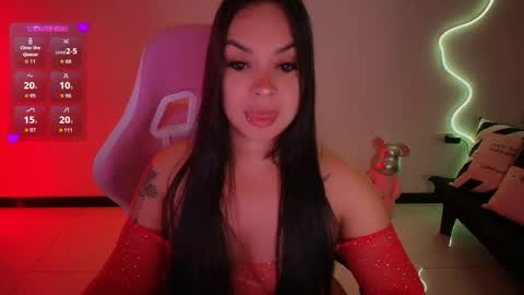 lalablack1_ online show from 11/02/25, 12:02