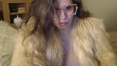 Naomi Rose online show from 12/04/24, 12:52