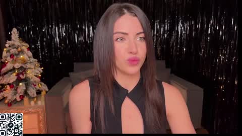 Snapshot of lallebi chatting on 01/02/25, 11:49 Ellina online show from 01/02/25, 11:49