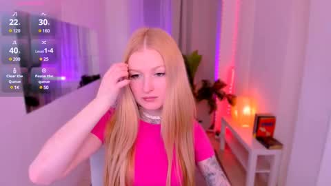 Snapshot of laly_peach chatting on 03/09/25, 04:33 Laly online show from 03/09/25, 04:33