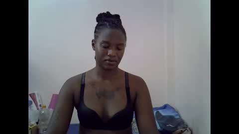 Snapshot of lamensha chatting on 09/13/25, 10:04 lamensha online show from 09/13/25, 10:04