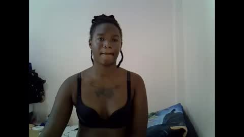 Snapshot of lamensha chatting on 10/07/25, 06:21 lamensha online show from 10/07/25, 06:21