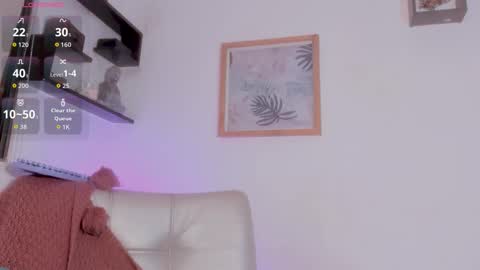 LANA online show from 11/07/25, 02:55