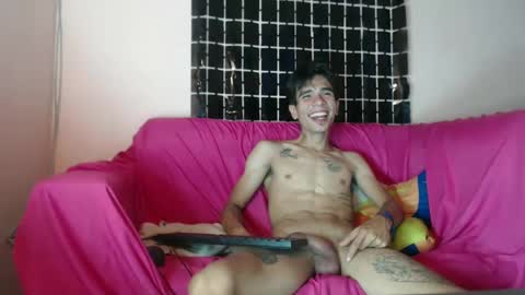 lana_robertt online show from 01/19/25, 10:50