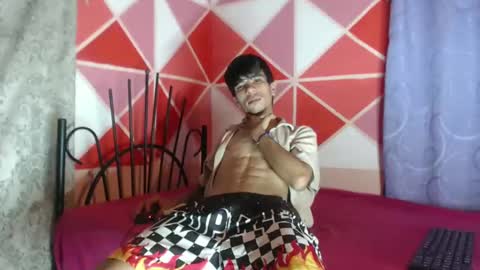 lana_robertt online show from 02/07/25, 07:50