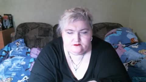 lanacat555 online show from 02/05/25, 06:04