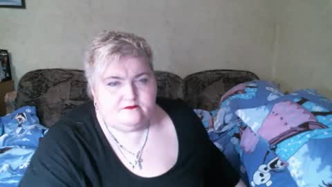 lanacat555 online show from 02/05/25, 09:07