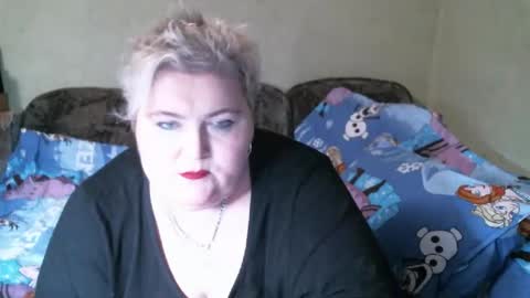 lanacat555 online show from 02/06/25, 09:38