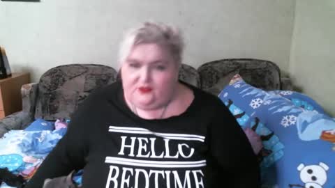 lanacat555 online show from 02/12/25, 06:19