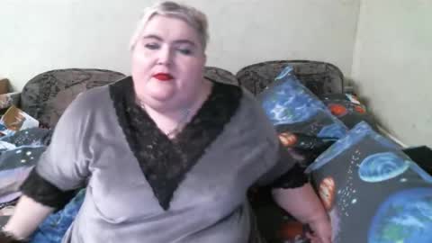 lanacat555 online show from 02/21/25, 06:59