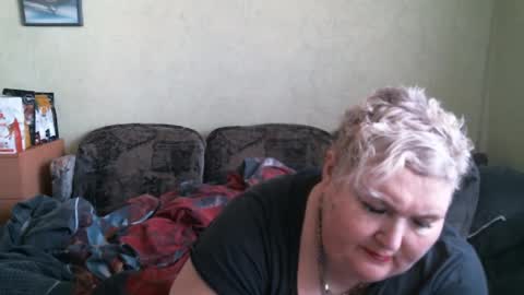 lanacat555 online show from 03/09/25, 09:24