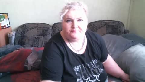 lanacat555 online show from 03/11/25, 10:40