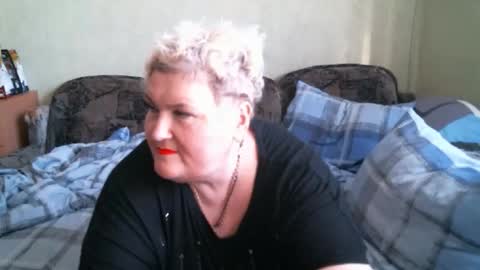 lanacat555 online show from 09/08/25, 02:16