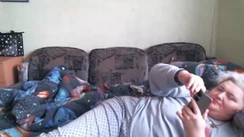 lanacat555 online show from 10/16/25, 11:33