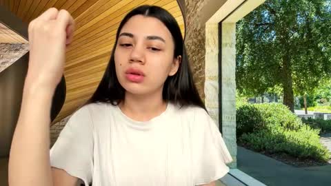 Lana online show from 09/19/25, 09:43