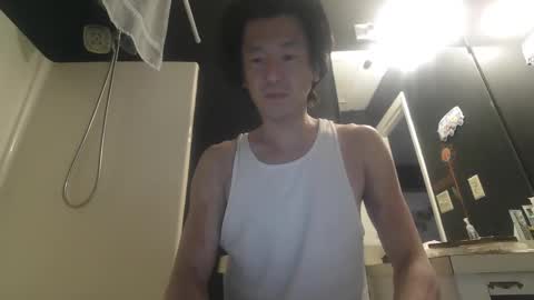 Snapshot of lankyasain23 chatting on 02/16/25, 08:11 LankyOne online show from 02/16/25, 08:11