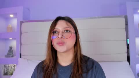 Lanna online show from 03/06/25, 11:58