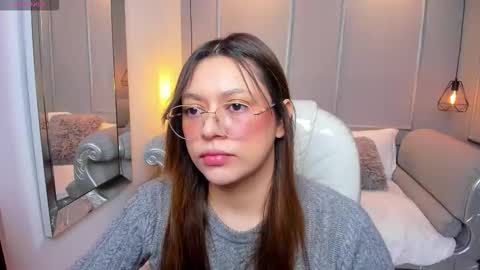 Lanna online show from 11/20/25, 11:43