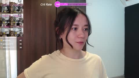 Snapshot of lanna_mills chatting on 12/13/24, 04:38 Lanna online show from 12/13/24, 04:38