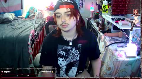 Snapshot of lapdoghellhound chatting on 10/20/25, 07:58 FtMhellhound online show from 10/20/25, 07:58