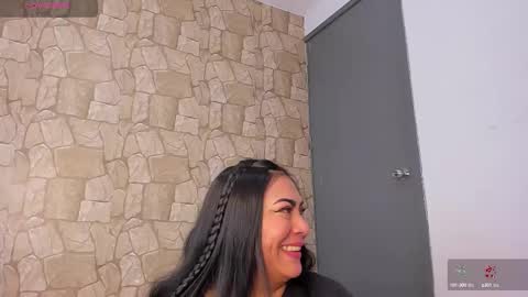 Snapshot of lapeligrosa_ chatting on 03/05/25, 12:22 lapeligrosa_ online show from 03/05/25, 12:22