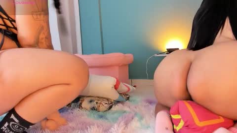 Snapshot of lapeligrosa_ chatting on 09/13/25, 11:43 lapeligrosa_ online show from 09/13/25, 11:43