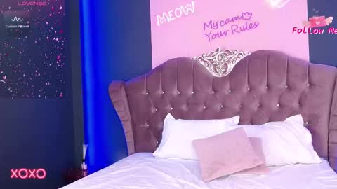 LaraKent online show from 09/14/25, 05:01