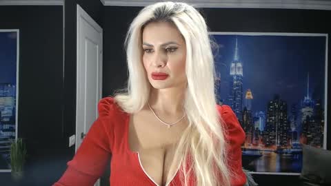 laras_moans online show from 12/02/24, 07:03