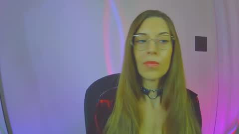 larawintersxxx online show from 11/14/25, 07:56