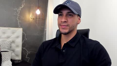 andrew online show from 11/21/25, 02:16