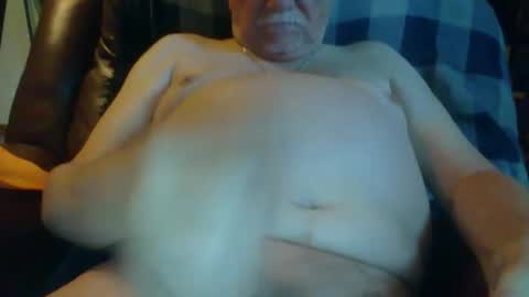 larryw01 online show from 09/11/25, 03:01