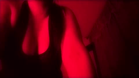 primcesa online show from 10/27/25, 04:16