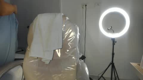 Snapshot of latin_couple20y chatting on 02/09/25, 08:13 Johana y Santiago online show from 02/09/25, 08:13