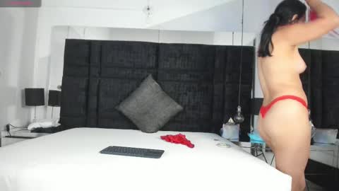 Snapshot of latin_couple20y chatting on 03/01/25, 04:37 Johana y Santiago online show from 03/01/25, 04:37