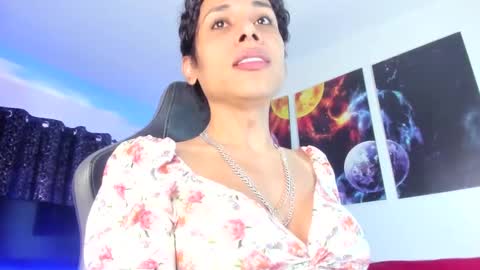 Snapshot of latin_goddessx chatting on 02/20/25, 09:31 instagramlatin goddessx im nikoll online show from 02/20/25, 09:31