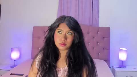 Martina online show from 03/06/25, 10:09