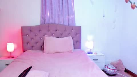 Martina online show from 10/21/25, 07:14