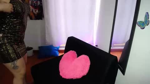 LORENA online show from 10/22/25, 07:46