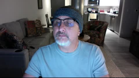 Snapshot of latinnous chatting on 12/28/24, 02:33 QS - INDEPENDENT MODEL online show from 12/28/24, 02:33