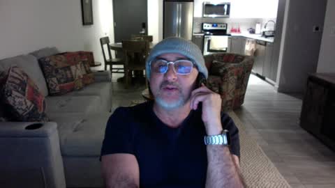 Snapshot of latinnous chatting on 02/04/25, 05:10 QS - INDEPENDENT MODEL online show from 02/04/25, 05:10