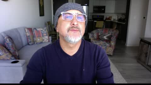 Snapshot of latinnous chatting on 03/03/25, 06:01 QS - INDEPENDENT MODEL online show from 03/03/25, 06:01