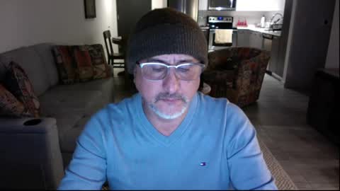 Snapshot of latinnous chatting on 03/05/25, 01:21 QS - INDEPENDENT MODEL online show from 03/05/25, 01:21