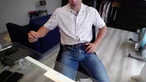 sam online show from 10/16/25, 11:00