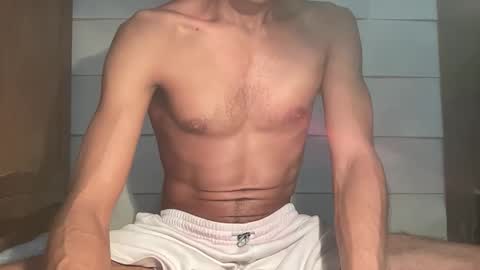 Snapshot of latinpapi66 chatting on 10/16/25, 10:11 latinpapi66 online show from 10/16/25, 10:11