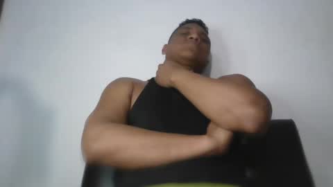 latinrayf online show from 10/31/25, 05:19