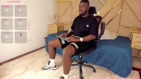 LEANDRO online show from 10/28/25, 12:36