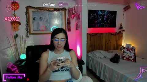 Snapshot of laujgray chatting on 02/13/25, 10:23 laujgray online show from 02/13/25, 10:23