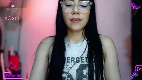 Snapshot of laujgray chatting on 10/14/25, 03:29 laujgray online show from 10/14/25, 03:29