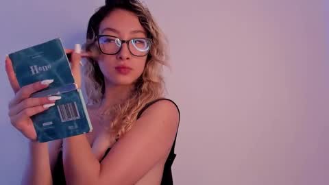 Lau Miller online show from 10/31/25, 07:48