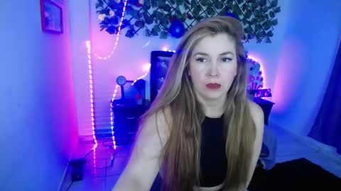 Snapshot of laura_evans1998 chatting on 10/03/25, 03:20 laura evans online show from 10/03/25, 03:20